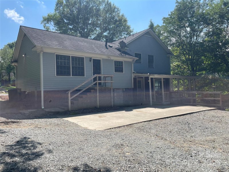 Property image 5 at 1615 Bonnie Lane, Charlotte, NC 28213