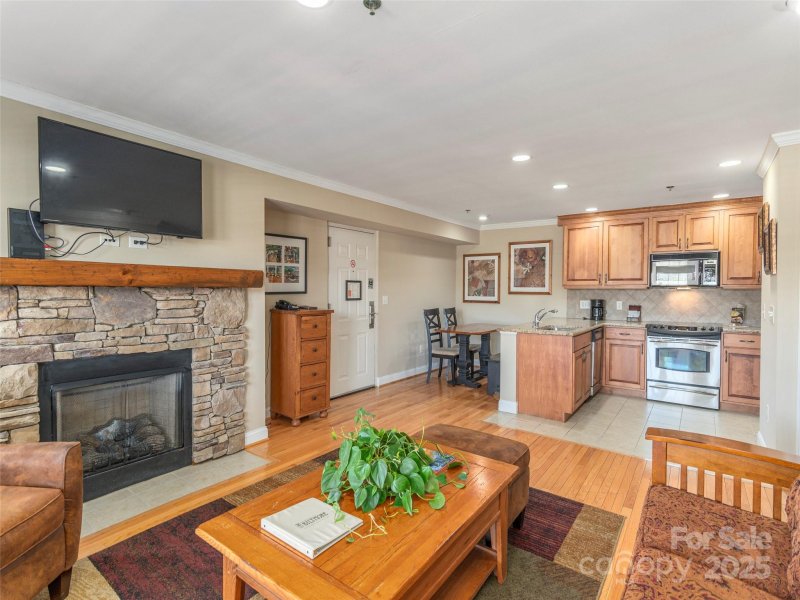 Property image 2 at 330 Bowling Park Road, Asheville, NC 28803