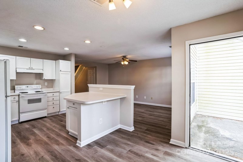 Property image 4 at 4516 Antelope Lane, Charlotte, NC 28269