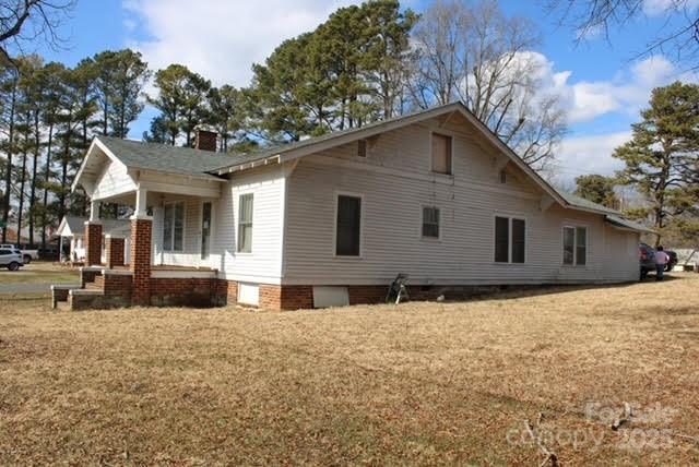 Property image 2 of 1724 Lowder Street in West End, Albemarle, NC 28001