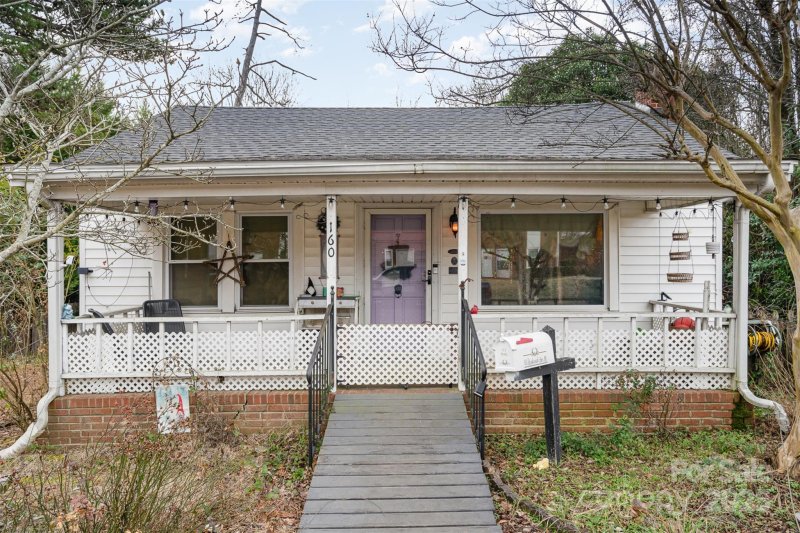 Property image 2 at 160 Brookwood Avenue, Concord, NC 28025