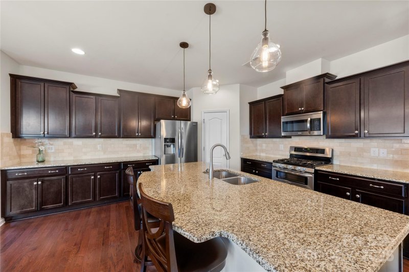 Property image 3 at 5932 Gilchrist Circle, Belmont, NC 28012