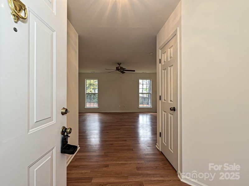 Property image 2 at 4211 Suttle Place, Matthews, NC 28104