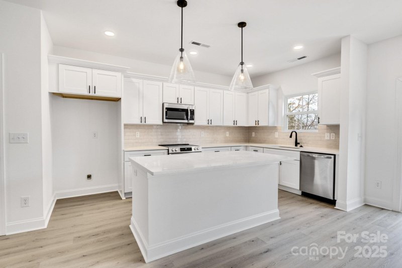 Property image 2 at 1510 Nectar Way, Kannapolis, NC 28027