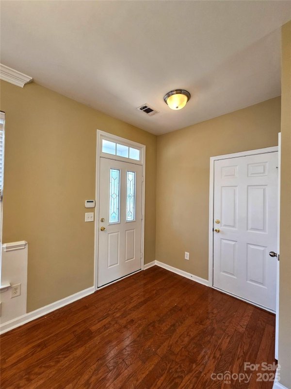 Property image 4 at 223 Minitree Lane, Charlotte, NC 28214