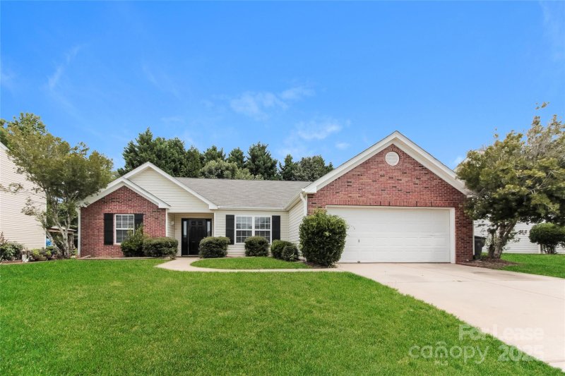 12043 Chantress Lane