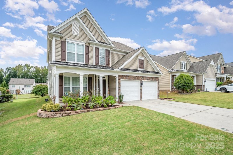 Property image 3 at 1356 Middlecrest Drive, Concord, NC 28027