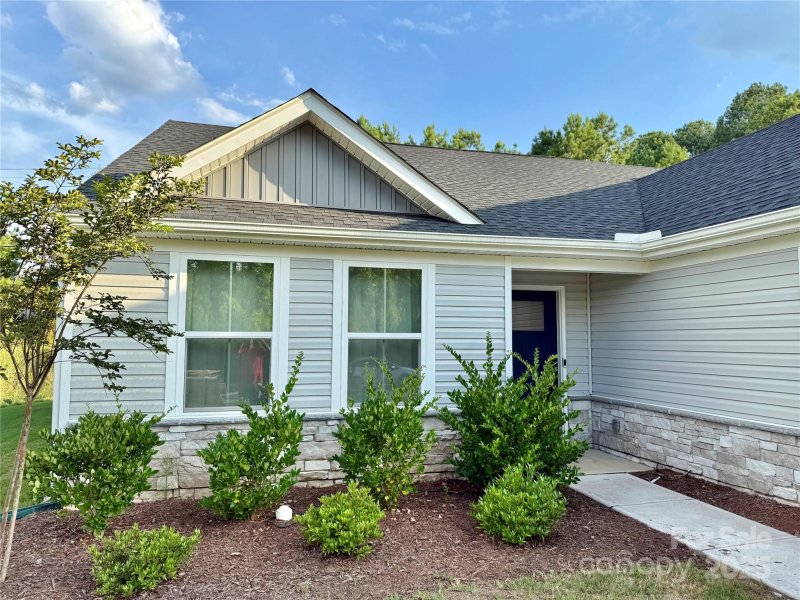 Property image 4 of 505 Grandiflora Avenue in Rosegate, Lancaster, SC 29720