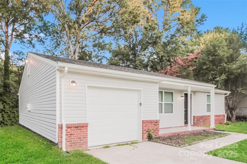 Property image 3 at 2332 Rice Planters Road, Charlotte, NC 28273