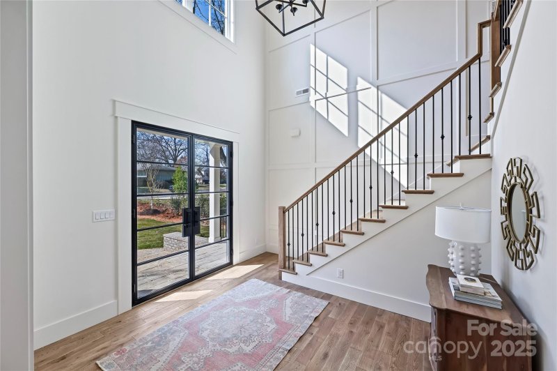 Property image 4 at 3319 Gresham Place, Charlotte, NC 28211