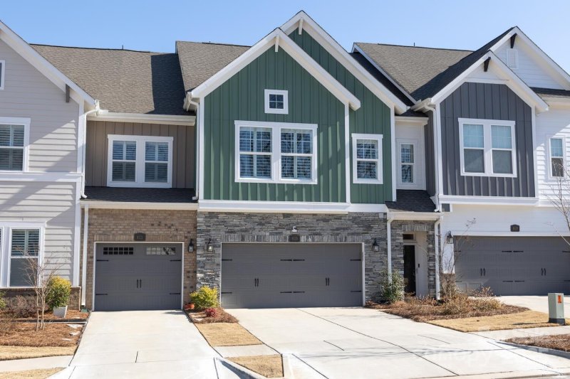 Property image 2 at 8125 Houser Street, Cornelius, NC 28031