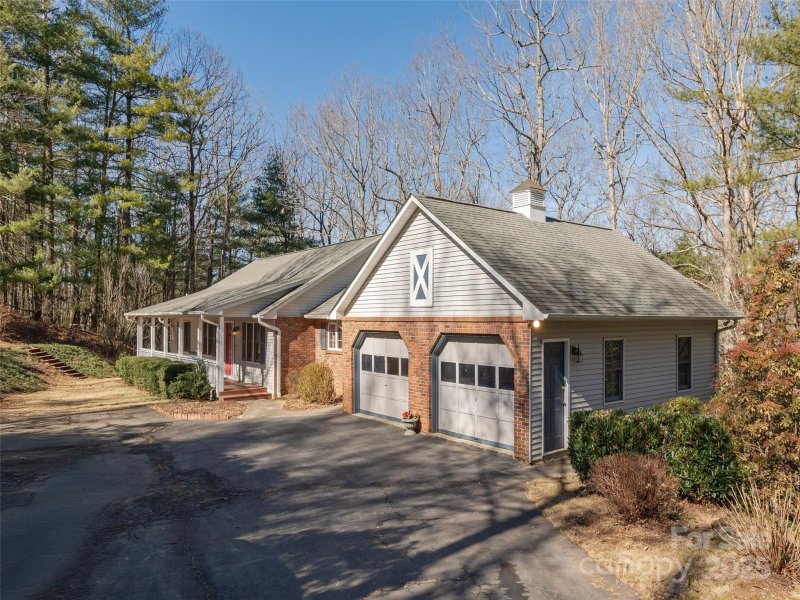 Property image 2 at 305 Claremont Drive, Flat Rock, NC 28731