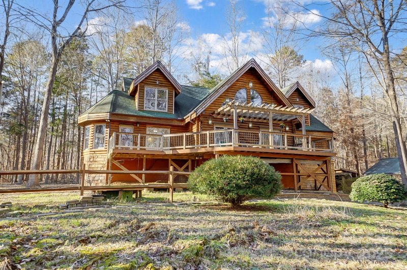 Property image 2 at 7404 Mockingbird Lane, Waxhaw, NC 28173