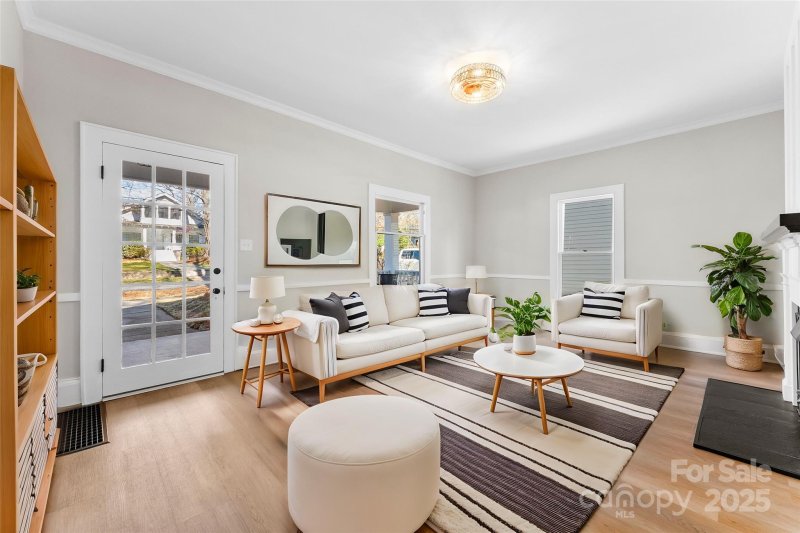 Property image 3 at 413 W 5th Avenue, Gastonia, NC 28052