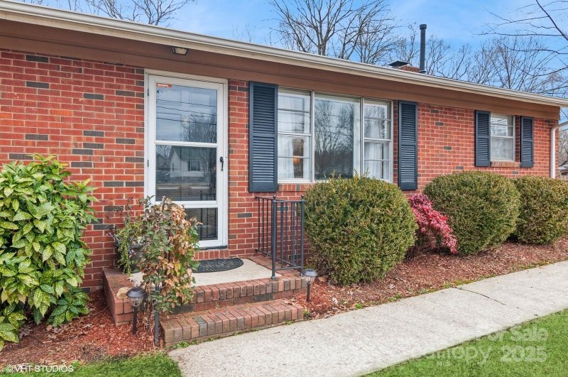 3100 Westerwood Drive