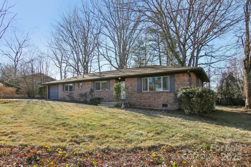 Property image 2 at 455 Beach Drive, Hendersonville, NC 28792