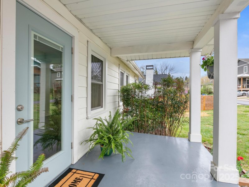 Property image 3 at 12 Dale Street, Asheville, NC 28806