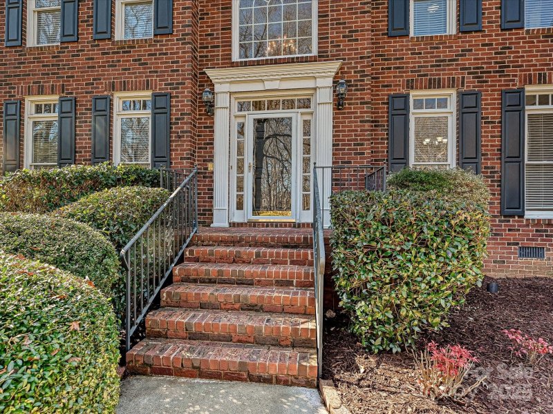 Property image 2 at 1201 Over Stream Lane, Matthews, NC 28105