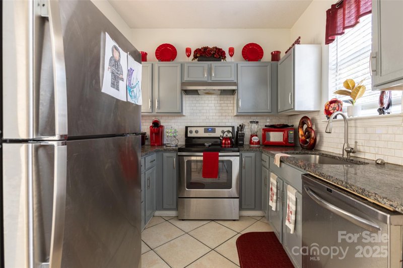 Property image 4 at 6121 Dane Drive, Dallas, NC 28034