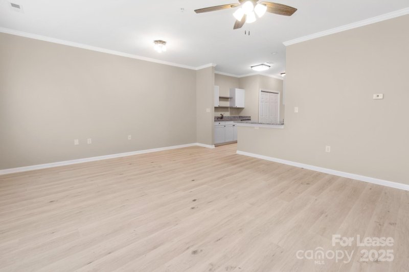 Property image 5 at 9263 Meadow Vista Road, Charlotte, NC 28213