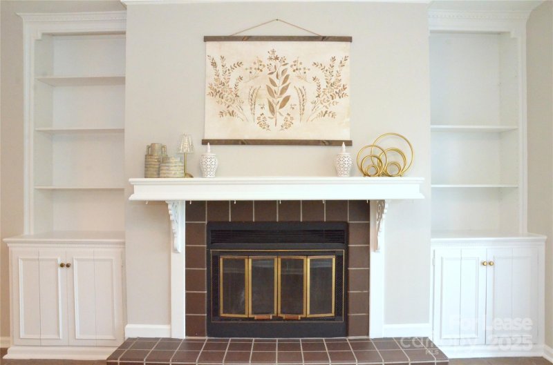 Property image 2 at 9041 J M Keynes Drive, Charlotte, NC 28262