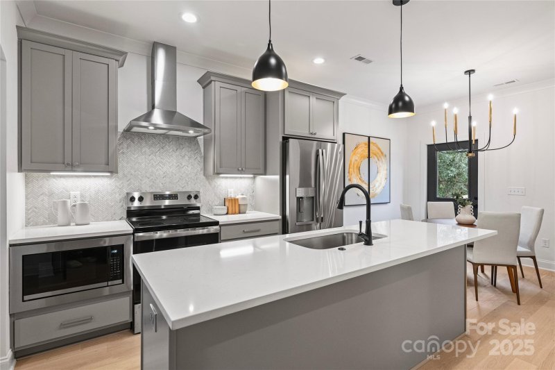 Property image 4 at 625 Colorado Avenue, Charlotte, NC 28206