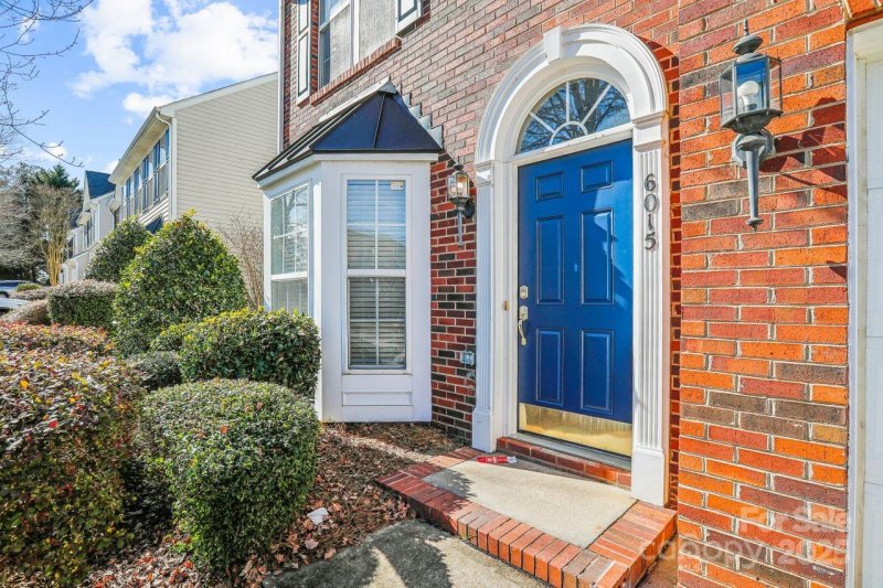 Property image 2 at 6015 Queens Walk Court, Fort Mill, SC 29707