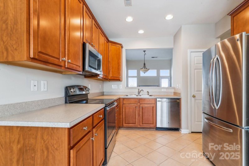 Property image 5 at 6015 Queens Walk Court, Fort Mill, SC 29707