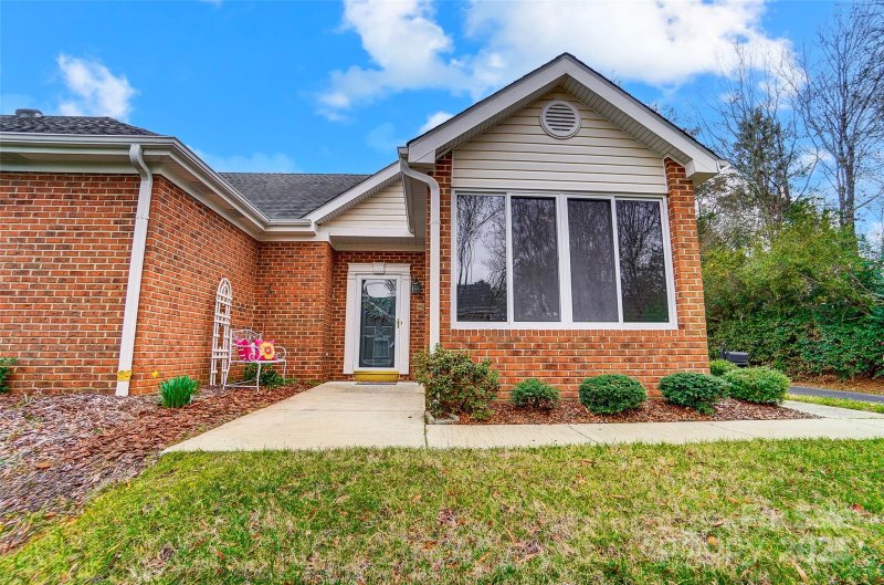 Property image 4 at 8405 Olde Troon Drive, Charlotte, NC 28277