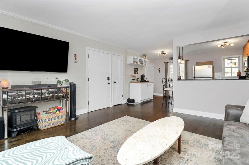 Property image 5 at 4923 Park Road, Charlotte, NC 28209