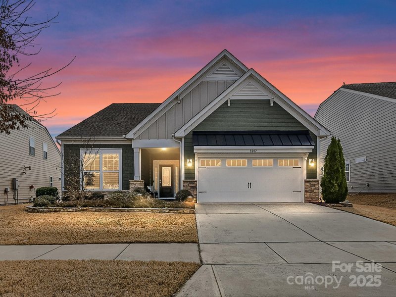 3207 Oliver Stanley Trail