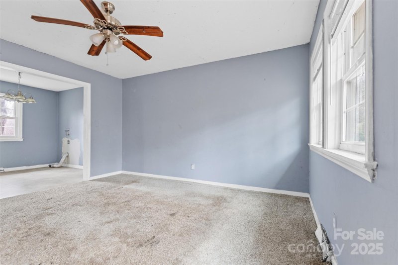 Property image 2 at 2209 Donnabrook Lane, Gastonia, NC 28052