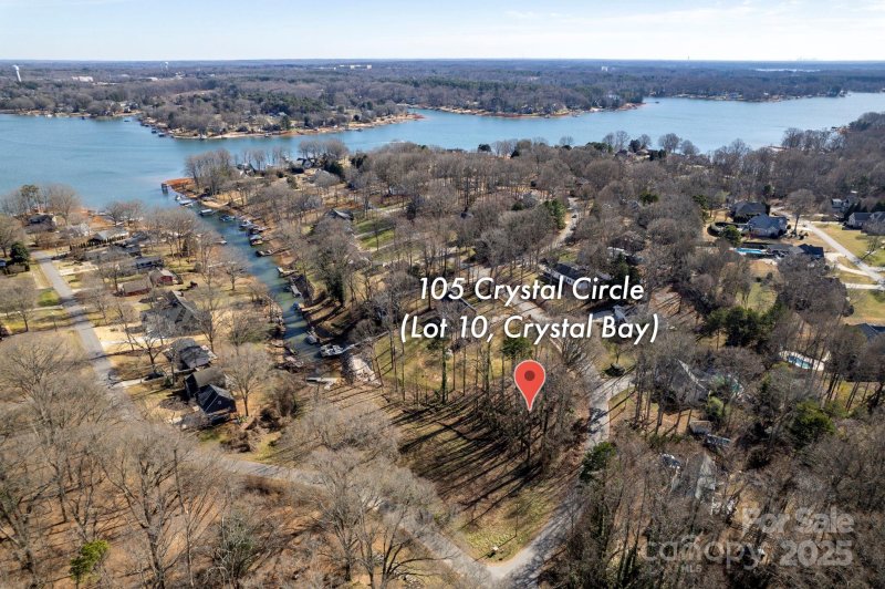 Property image 3 at 105 Crystal Circle, Mooresville, NC 28117