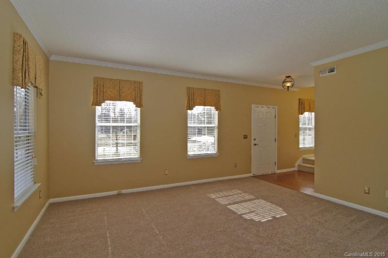 Property image 3 at 14200 Harlequin Drive, Charlotte, NC 28273