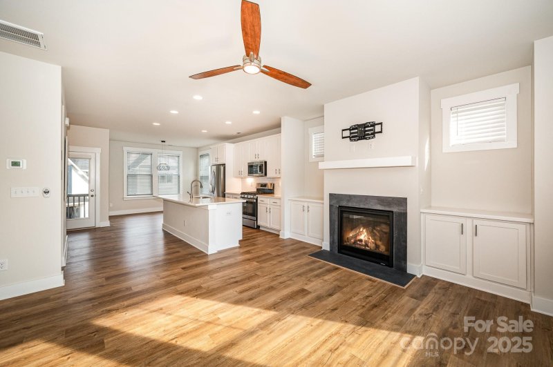 Property image 5 at 604 Amalfi Drive, Davidson, NC 28036