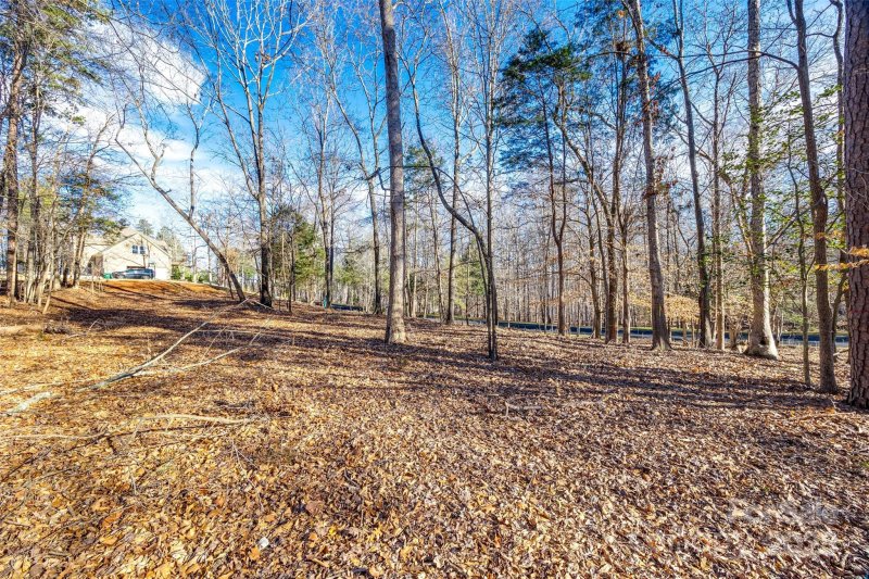 Property image 5 at 8113 Bay View Lane, Belmont, NC 28012