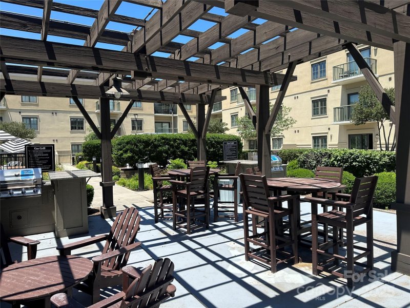 Property image 4 at 721 Governor Morrison Street, Charlotte, NC 28211