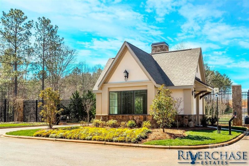 Property image 3 at 7941 Gulf Creek Road, Lancaster, SC 29720