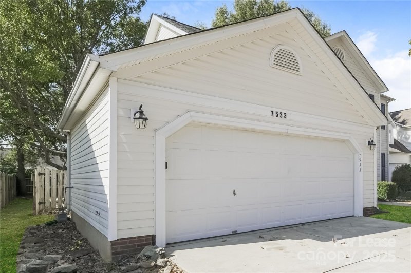 Property image 4 at 7533 Sparkleberry Drive, Indian Trail, NC 28079