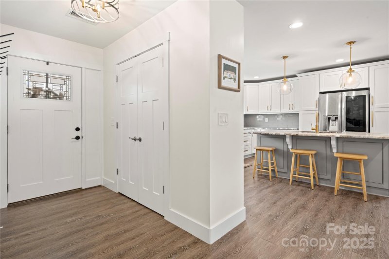 Property image 4 at 11400 Five Cedars Road, Charlotte, NC 28226