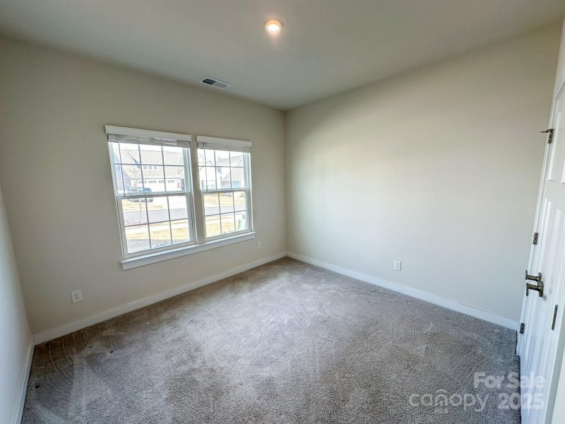 Property image 4 at 5047 Summer Surprise Lane, Charlotte, NC 28215