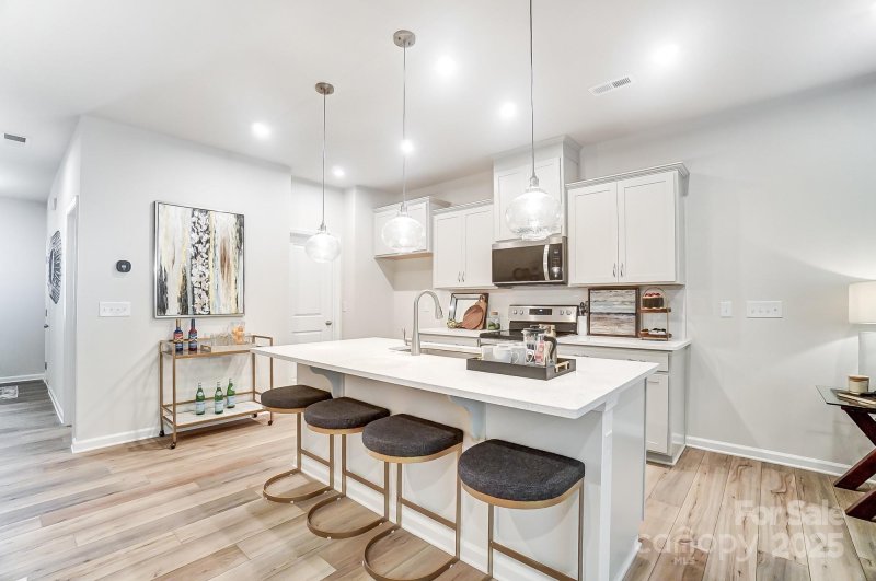 608 Cassidy Court