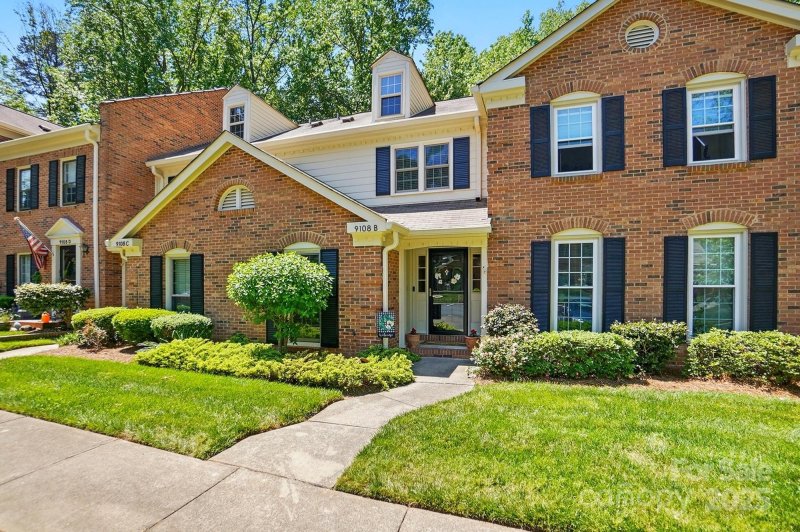 Property image 2 at 9108 Nolley Court, Charlotte, NC 28270