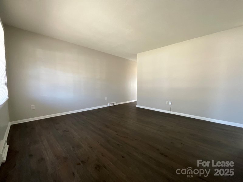 Property image 2 at 4903 Highlake Drive, Charlotte, NC 28215