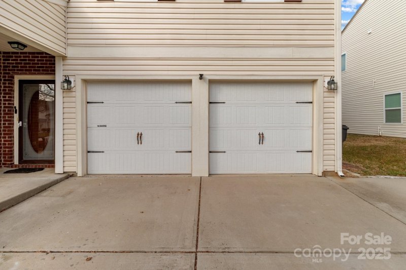 Property image 4 at 2415 Impatien Drive, Charlotte, NC 28215