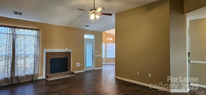 Property image 5 at 5311 Timberbluff Drive, Charlotte, NC 28216
