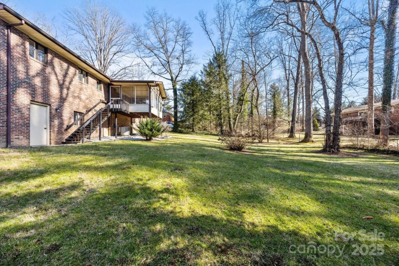 Property image 2 at 4 Dunleer Lane, Hendersonville, NC 28791