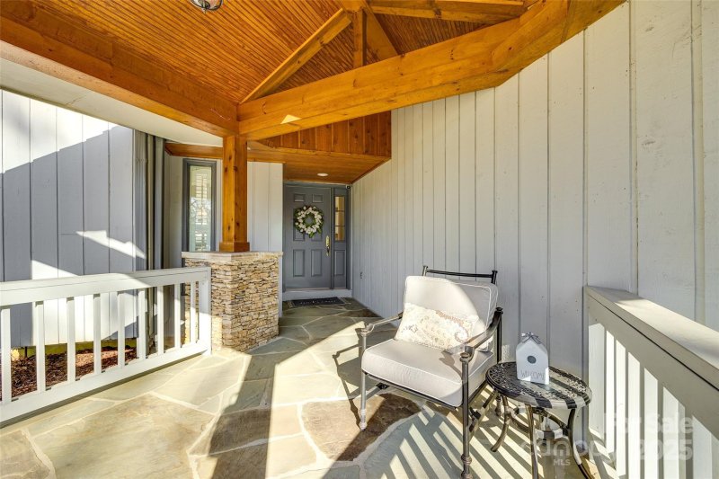Property image 4 at 10 Catawba Ridge Court, Clover, SC 29710