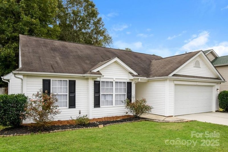 Property image 2 at 2773 Ramble Wood Court, Rock Hill, SC 29730