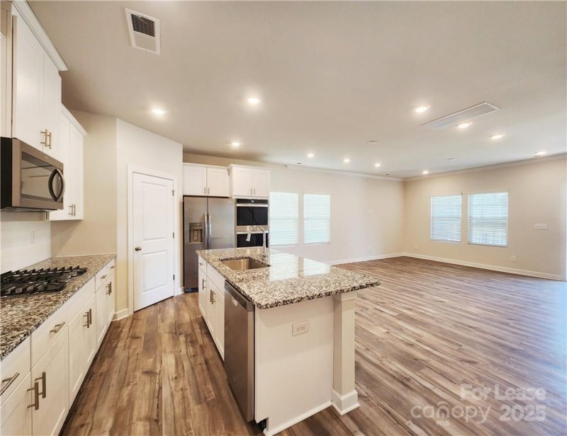 Property image 2 at 701 Windage Way, Pineville, NC 28134